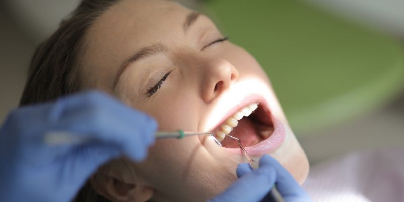 wisdom tooth extraction in Etobicoke